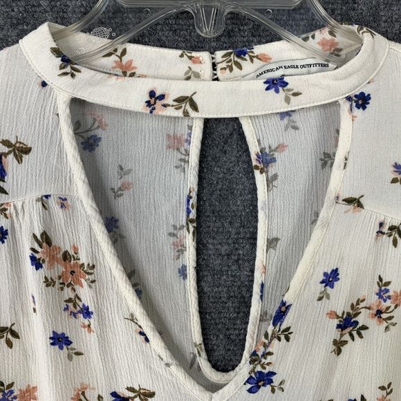 American Eagle Cream Floral Long Sleeved Ruffled Crepe Rayon Keyhole Top Sz XL - Picture 5 of 11